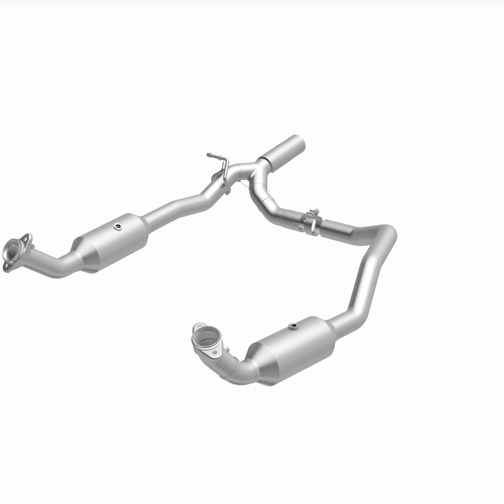 MagnaFlow Exhaust Products 280014 OEM Grade Direct-Fit Catalytic Converter for Select Ford E-350 Super Duty, Ford E-450 Super Duty