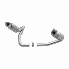 Load image into Gallery viewer, MagnaFlow Exhaust Products 4451627 California CARB Direct-Fit Catalytic Converter for Select Mitsubishi Raider