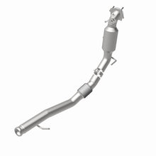 Load image into Gallery viewer, MagnaFlow Exhaust Products 21-958 OEM Grade Direct-Fit Catalytic Converter for Select Jeep Wrangler