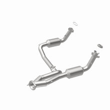 Load image into Gallery viewer, MagnaFlow Exhaust Products 4651097 California CARB Direct-Fit Catalytic Converter for Select Cadillac Escalade, Chevrolet Avalanche 1500, Chevrolet Silverado 1500, Chevrolet Suburban 1500, Chevrolet Tahoe, GMC Sierra 1500, GMC Yukon, GMC Yukon XL