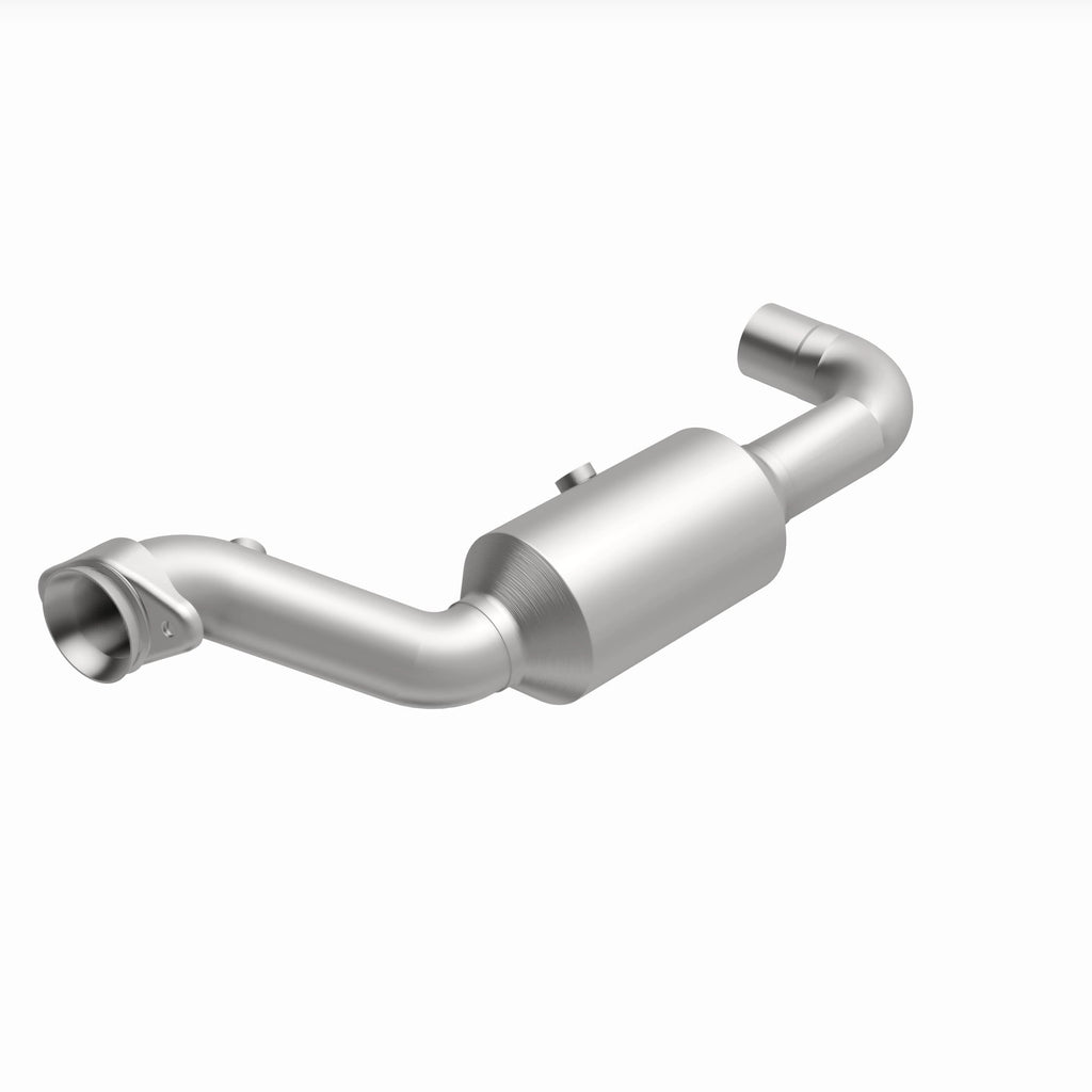 MagnaFlow Exhaust Products 280218 OEM Grade Direct-Fit Catalytic Converter for Select Ford Expedition, Lincoln Navigator