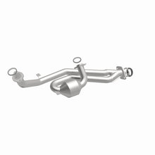 Load image into Gallery viewer, MagnaFlow Exhaust Products 23136 HM Grade Direct-Fit Catalytic Converter for Select Toyota Avalon, Toyota Sienna
