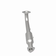 Load image into Gallery viewer, MagnaFlow Exhaust Products 5561668 California CARB Direct-Fit Catalytic Converter for Select Honda CR-V