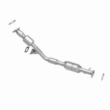 Load image into Gallery viewer, MagnaFlow Exhaust Products 51391 OEM Grade Direct-Fit Catalytic Converter for Select Saturn Vue