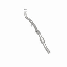 Load image into Gallery viewer, MagnaFlow Exhaust Products 458063 California CARB Direct-Fit Catalytic Converter for Select Chevrolet Silverado HD, GMC Sierra HD