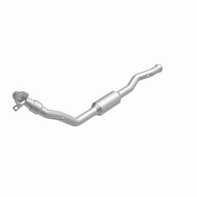 Load image into Gallery viewer, MagnaFlow Exhaust Products 4481281 California CARB Direct-Fit Catalytic Converter for Select Volvo 850