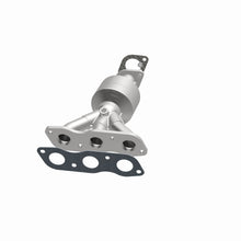 Load image into Gallery viewer, MagnaFlow Exhaust Products 51772 OEM Grade Manifold Catalytic Converter for Select Mitsubishi Outlander