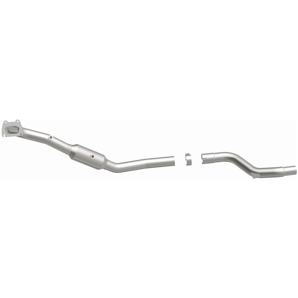 MagnaFlow Exhaust Products 22-141 OEM Grade Manifold Catalytic Converter for Select Chrysler 300, Dodge Challenger, Dodge Charger