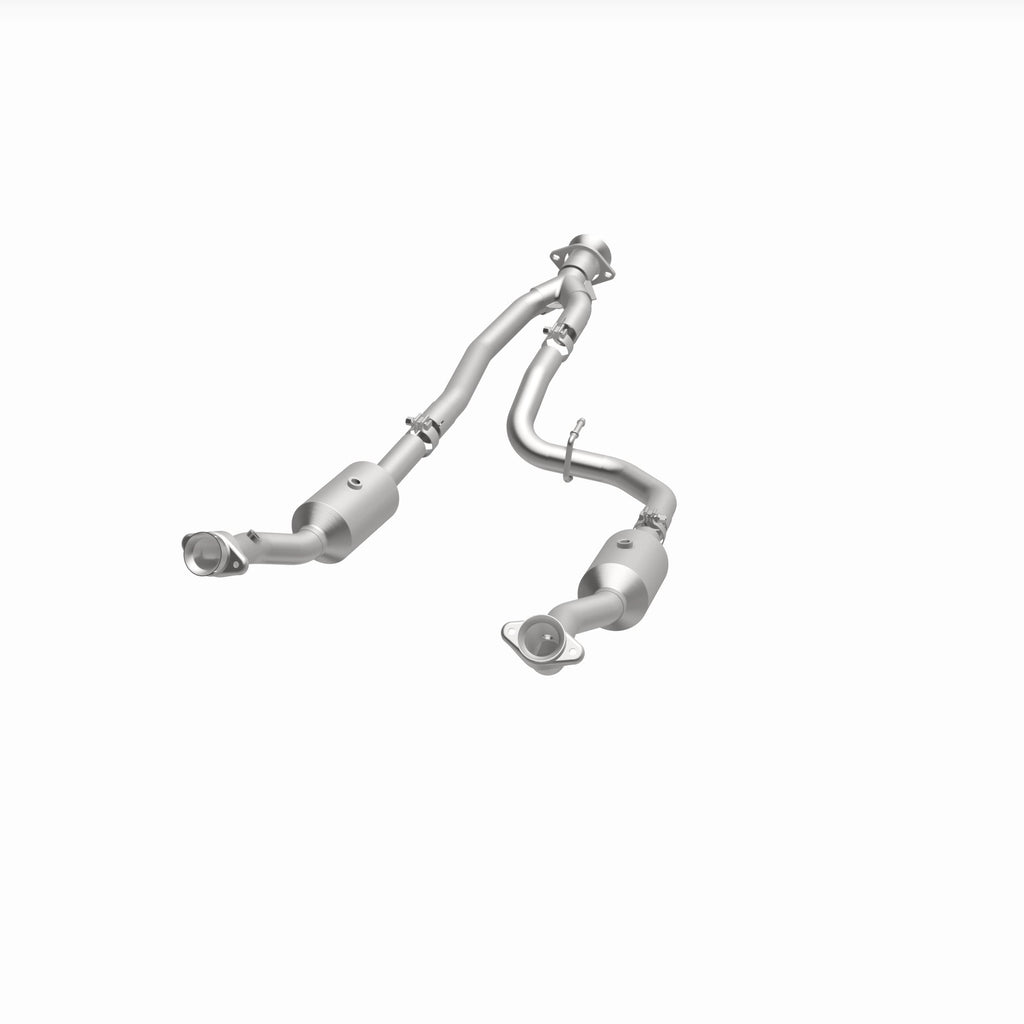 MagnaFlow Exhaust Products 280248 OEM Grade Direct-Fit Catalytic Converter for Select Ford Transit-150, Ford Transit-250, Ford Transit-350, Ford Transit-350 HD