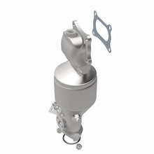 Load image into Gallery viewer, MagnaFlow Exhaust Products 5582893 California CARB Manifold Catalytic Converter for Select Acura MDX, Acura RDX, Honda Odyssey, Honda Pilot, Honda Ridgeline