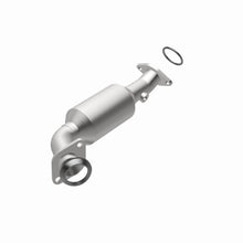 Load image into Gallery viewer, MagnaFlow Exhaust Products 5461885 California CARB Direct-Fit Catalytic Converter for Select Cadillac CTS