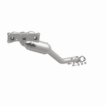 Load image into Gallery viewer, MagnaFlow Exhaust Products 49762 OEM Grade Manifold Catalytic Converter for Select BMW 128i, BMW 325i, BMW 325xi, BMW 328i, BMW 328i xDrive, BMW 328xi, BMW 330i, BMW 330xi, BMW X3, BMW X5