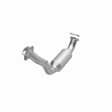 Load image into Gallery viewer, MagnaFlow Exhaust Products 4451315 California CARB Direct-Fit Catalytic Converter for Select Ford Explorer, Mercury Mountaineer