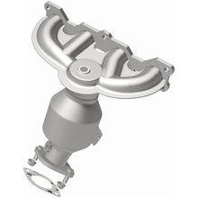 Load image into Gallery viewer, MagnaFlow Exhaust Products 52590 OEM Grade Manifold Catalytic Converter for Select Hyundai Tucson, Kia Sportage