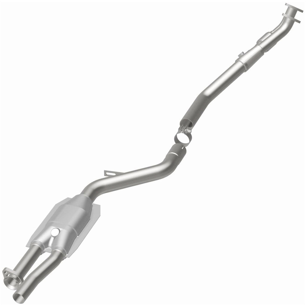 MagnaFlow Exhaust Products 23807 Standard Grade Direct-Fit Catalytic Converter for Select BMW 525i