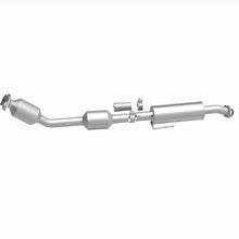 Load image into Gallery viewer, MagnaFlow Exhaust Products 6511112 California CARB Direct-Fit Catalytic Converter for Select Toyota C-HR