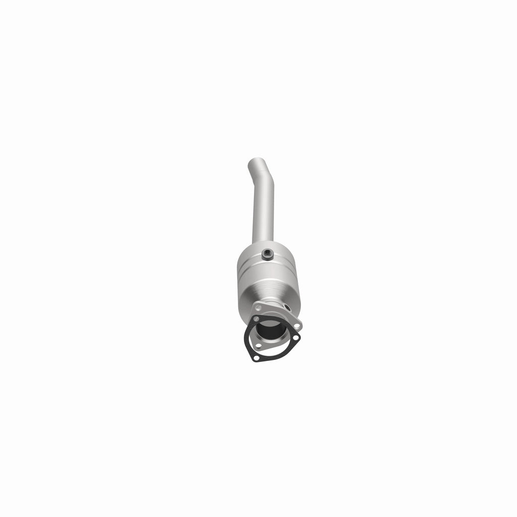 MagnaFlow Exhaust Products 51462 OEM Grade Direct-Fit Catalytic Converter for Select Audi A4, Audi A4 Quattro