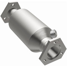 Load image into Gallery viewer, MagnaFlow Exhaust Products 3391918 California CARB Direct-Fit Catalytic Converter for Select Volkswagen Rabbit Pickup, Volkswagen Vanagon