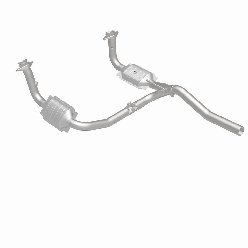 MagnaFlow Exhaust Products 49187 OEM Grade Direct-Fit Catalytic Converter for Select Dodge Nitro, Jeep Liberty