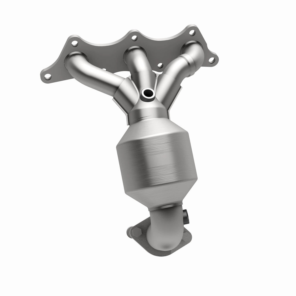 MagnaFlow Exhaust Products 51677 OEM Grade Manifold Catalytic Converter for Select Mitsubishi Endeavor, Mitsubishi Galant