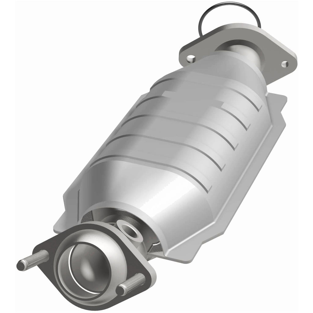 MagnaFlow Exhaust Products 25210 HM Grade Direct-Fit Catalytic Converter for Select Ford Five Hundred, Ford Freestyle, Mercury Montego