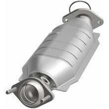 Load image into Gallery viewer, MagnaFlow Exhaust Products 25210 HM Grade Direct-Fit Catalytic Converter for Select Ford Five Hundred, Ford Freestyle, Mercury Montego
