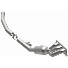 Load image into Gallery viewer, MagnaFlow Exhaust Products 22-067 OEM Grade Manifold Catalytic Converter for Select Mercedes-Benz GLE350, Mercedes-Benz ML350