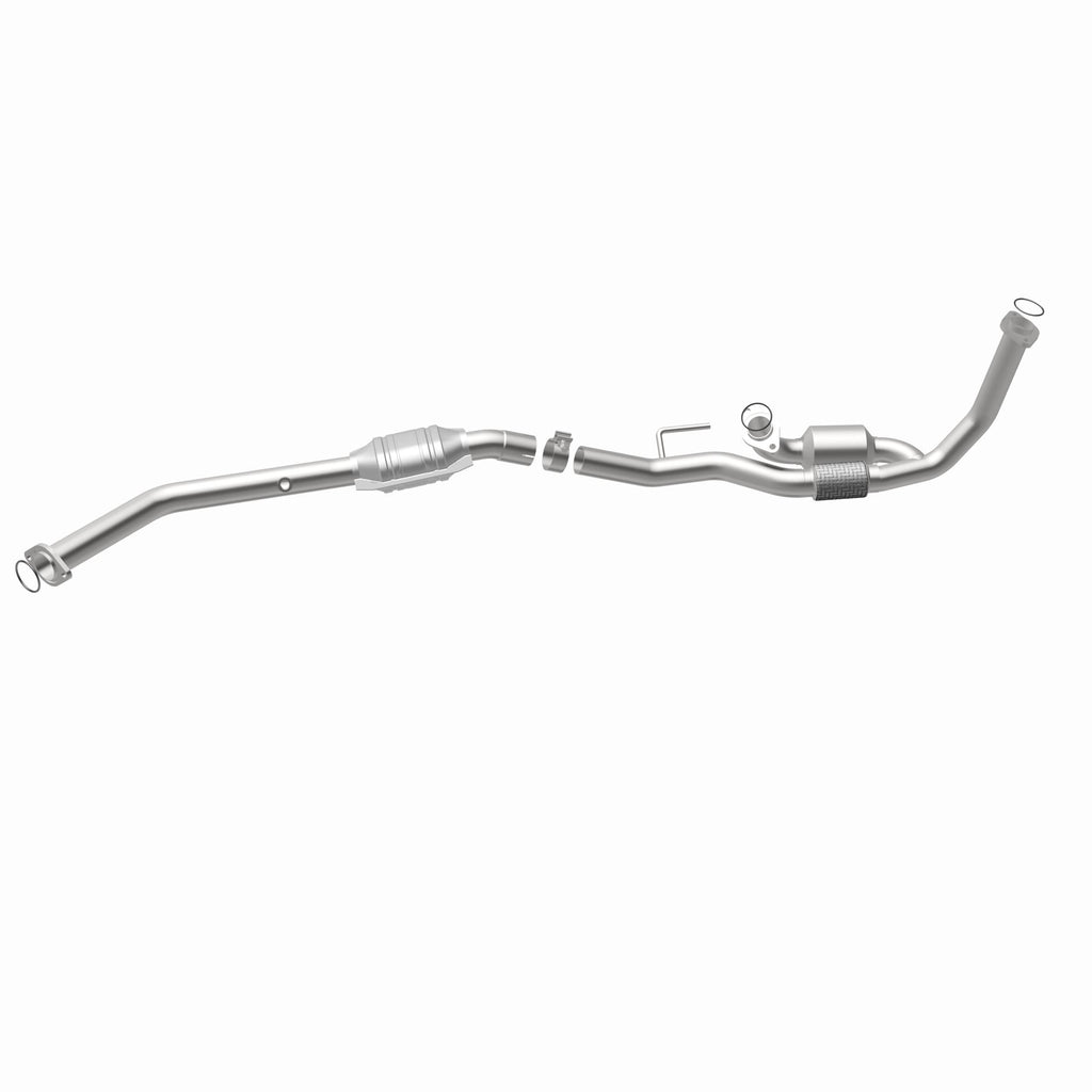 MagnaFlow Exhaust Products 447163 California CARB Direct-Fit Catalytic Converter for Select Toyota Sienna