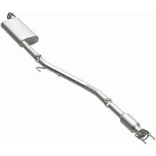 Load image into Gallery viewer, MagnaFlow Exhaust Products 5571143 California CARB Direct-Fit Catalytic Converter for Select Hyundai Santa Fe