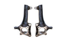 Load image into Gallery viewer, 21C-F150-2Wd-Front-4In-Lift-Spindles-W-Brake-Lines