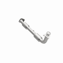 Load image into Gallery viewer, MagnaFlow Exhaust Products 5582633 California CARB Direct-Fit Catalytic Converter for Select Lexus LX570, Toyota Land Cruiser