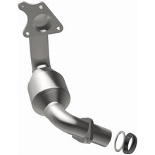 Load image into Gallery viewer, MagnaFlow Exhaust Products 52438 OEM Grade Direct-Fit Catalytic Converter for Select Nissan Juke, Nissan Sentra