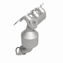Load image into Gallery viewer, MagnaFlow Exhaust Products 51610 OEM Grade Manifold Catalytic Converter for Select Lexus ES330, Toyota Camry, Toyota Solara