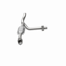 Load image into Gallery viewer, MagnaFlow Exhaust Products 51839 OEM Grade Direct-Fit Catalytic Converter for Select Ford Expedition, Ford F-150, Ford F-150 Heritage