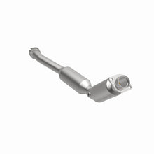 Load image into Gallery viewer, MagnaFlow Exhaust Products 551057 California CARB Direct-Fit Catalytic Converter for Select Ford Crown Victoria, Lincoln Town Car, Mercury Grand Marquis