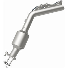 Load image into Gallery viewer, MagnaFlow Exhaust Products 50849 HM Grade Manifold Catalytic Converter for Select Toyota 4Runner, Toyota FJ Cruiser, Toyota Tacoma, Toyota Tundra