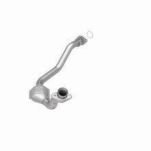 Load image into Gallery viewer, MagnaFlow Exhaust Products 23311 HM Grade Direct-Fit Catalytic Converter for Select Ford Explorer, Mercury Mountaineer