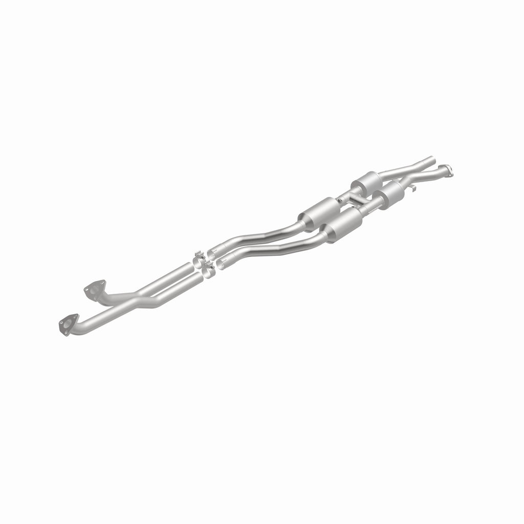 MagnaFlow Exhaust Products 4481664 California CARB Direct-Fit Catalytic Converter for Select BMW 328i, BMW 328is, BMW M3