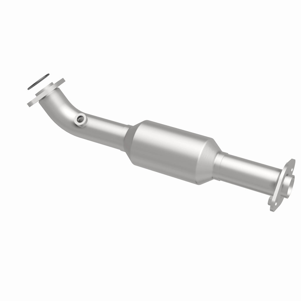 MagnaFlow Exhaust Products 280078 OEM Grade Direct-Fit Catalytic Converter for Select Toyota Tacoma