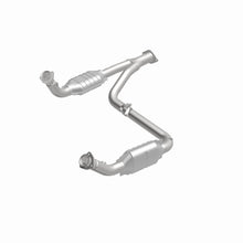 Load image into Gallery viewer, MagnaFlow Exhaust Products 93603 HM Grade Direct-Fit Catalytic Converter for Select Chevrolet C1500 Suburban, Chevrolet K1500 Suburban, Chevrolet Tahoe, GMC Yukon