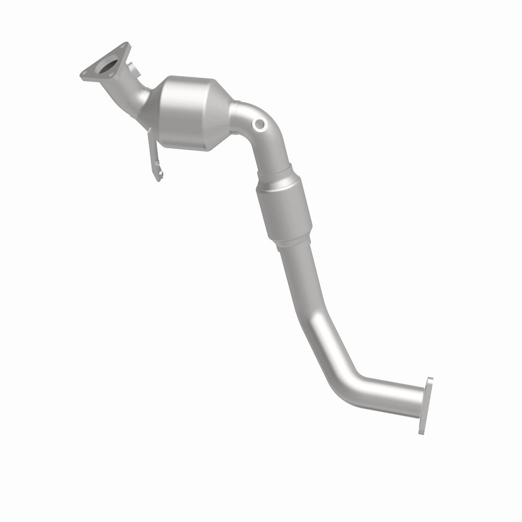 MagnaFlow Exhaust Products 51947 OEM Grade Direct-Fit Catalytic Converter for Select Audi Q7, Volkswagen Touareg