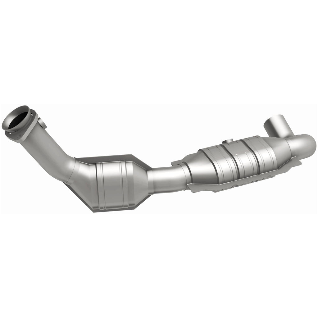 MagnaFlow Exhaust Products 51171 OEM Grade Direct-Fit Catalytic Converter for Select Ford Expedition, Ford F-150, Ford F-150 Heritage