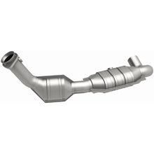 Load image into Gallery viewer, MagnaFlow Exhaust Products 51171 OEM Grade Direct-Fit Catalytic Converter for Select Ford Expedition, Ford F-150, Ford F-150 Heritage