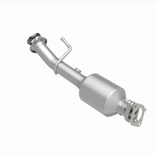 Load image into Gallery viewer, MagnaFlow Exhaust Products 6571690 California CARB Direct-Fit Catalytic Converter for Select Nissan NV200
