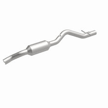 Load image into Gallery viewer, MagnaFlow Exhaust Products 4451637 California CARB Direct-Fit Catalytic Converter for Select Dodge Durango