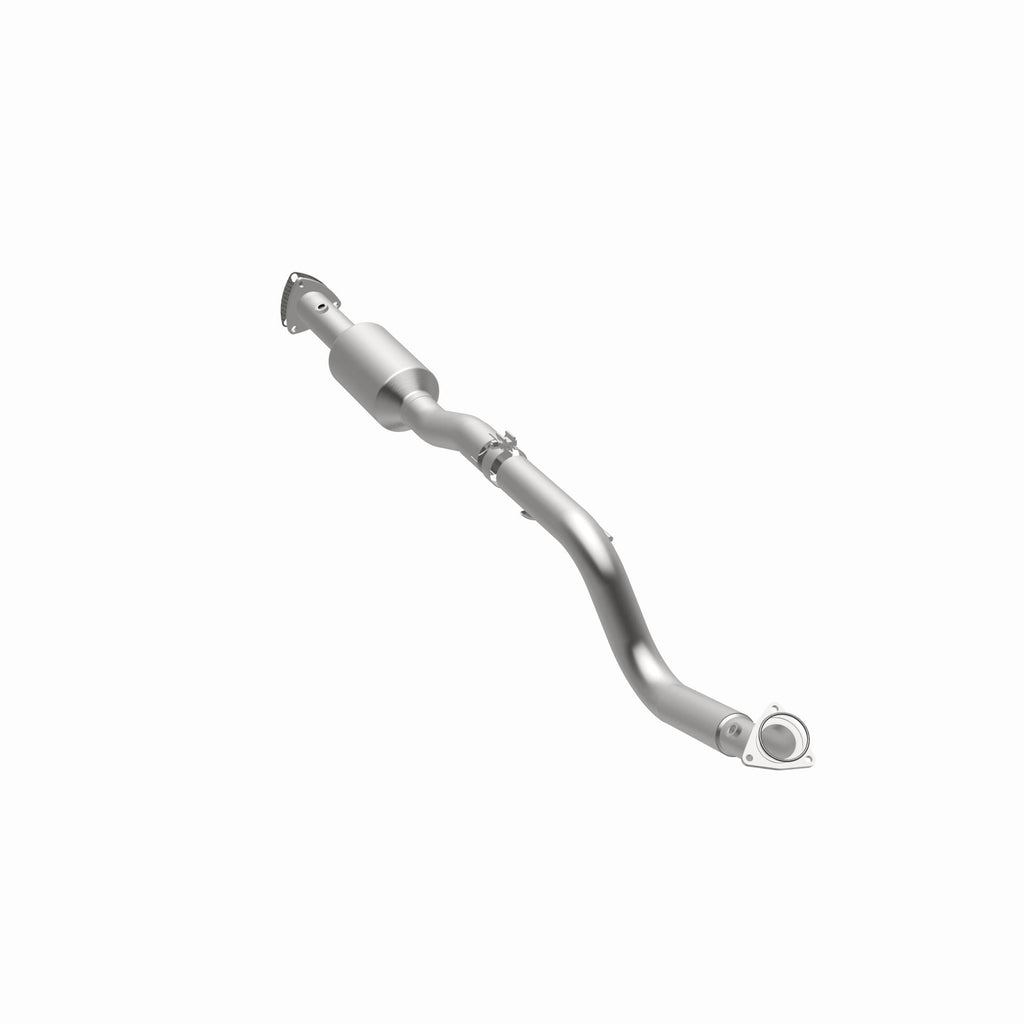 MagnaFlow Exhaust Products 280428 OEM Grade Direct-Fit Catalytic Converter for Select Chevrolet Express 4500, GMC Savana