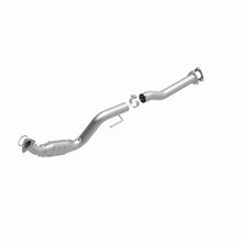 Load image into Gallery viewer, MagnaFlow Exhaust Products 5451535 California CARB Direct-Fit Catalytic Converter for Select Chevrolet Express 2500, Chevrolet Express 3500, GMC Savana 2500, GMC Savana
