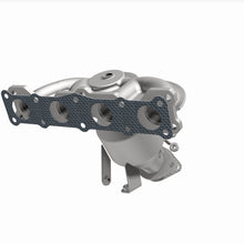 Load image into Gallery viewer, MagnaFlow Exhaust Products 5531590 California CARB Manifold Catalytic Converter for Select Hyundai Tucson