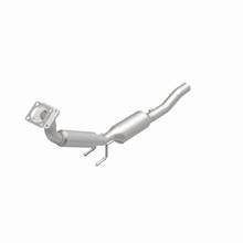 Load image into Gallery viewer, MagnaFlow Exhaust Products 5461526 California CARB Direct-Fit Catalytic Converter for Select Volkswagen Beetle, Volkswagen Golf, Volkswagen Jetta