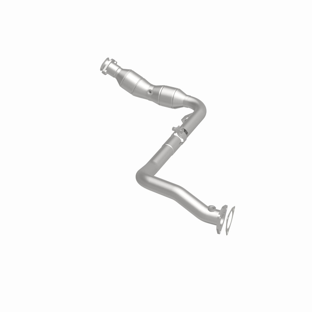 MagnaFlow Exhaust Products 21-716 OEM Grade Direct-Fit Catalytic Converter for Select Land Rover LR4